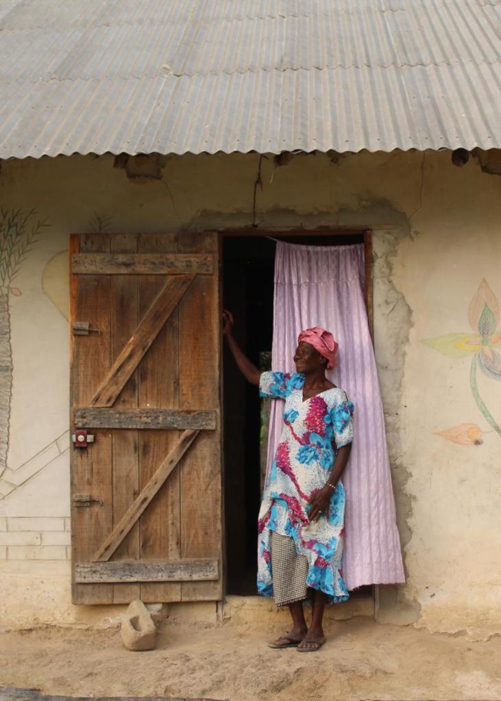 Villa Pombo Kunda à Sanyang Extérieur photo